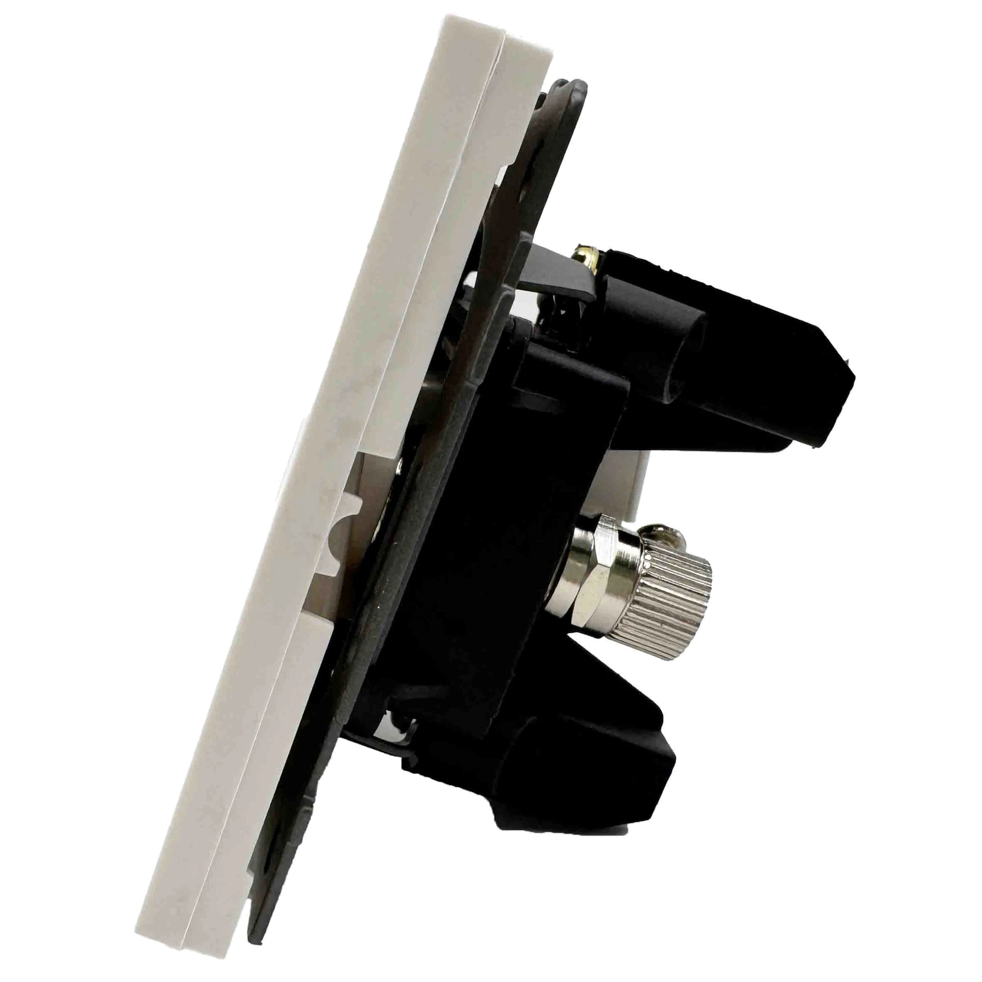 Розетка RJ45 + TV белая